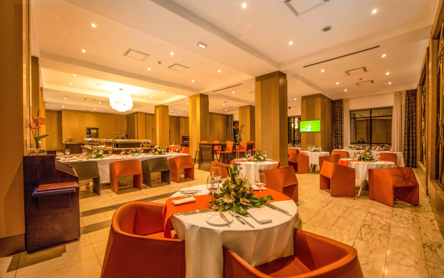 Krystal Palace Douala