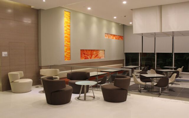 Holiday Inn Express Weihai Hi-Tech Zone by IHG