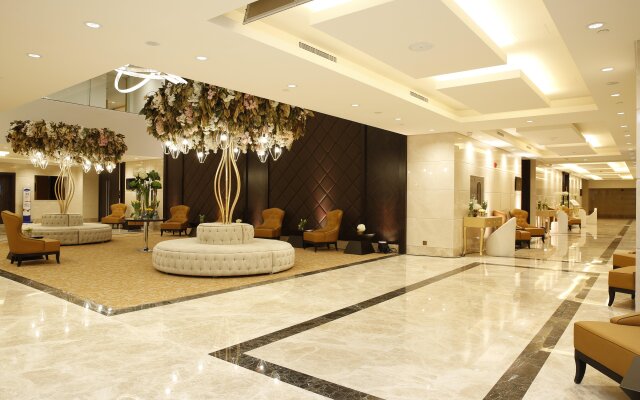 Crowne Plaza Riyadh Minhal, an IHG Hotel