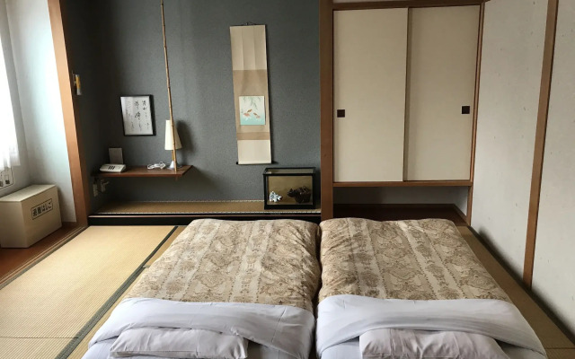 Hotel Heart Inn