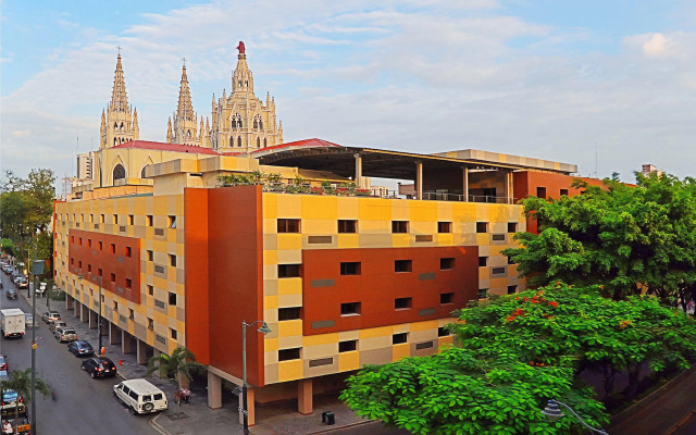 Grand Hotel Guayaquil, an Ascend Collection Hotel