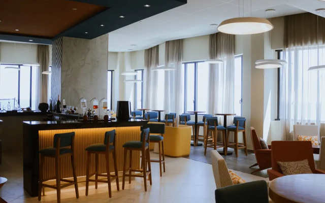 Grand Aston Habana
