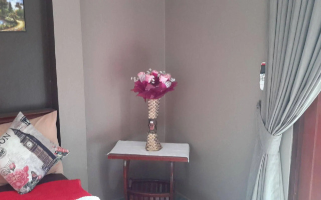 Rung Phangan Hotel