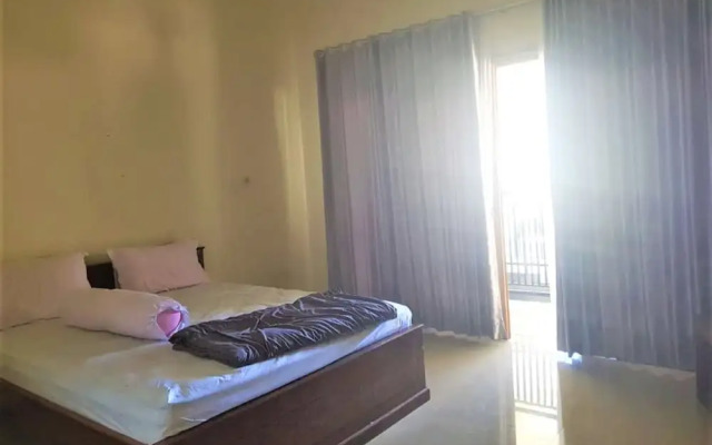 Wae Watu Hotel & Resort