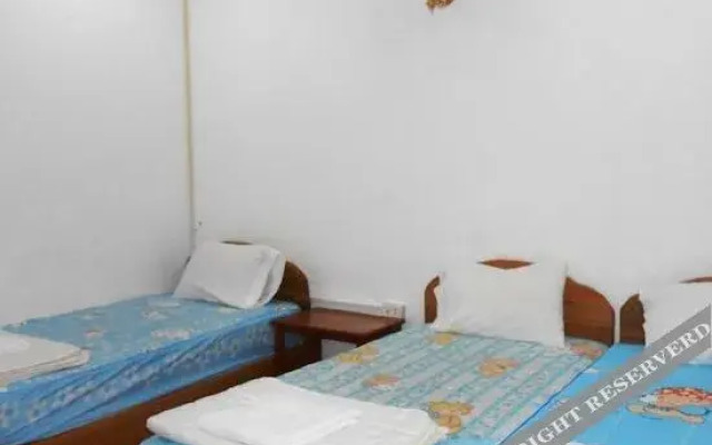Phetmanixay Hotel