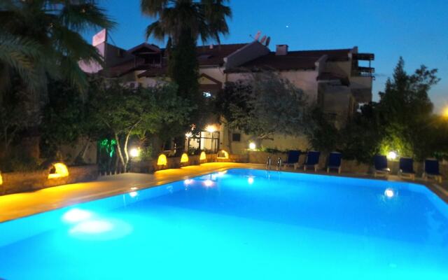 Unlu Hotel
