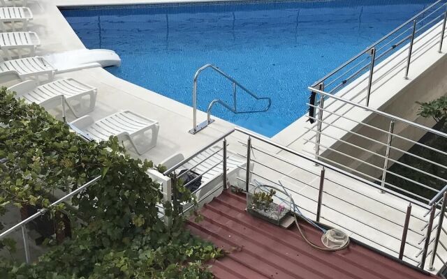 Beach Apartments with Pool