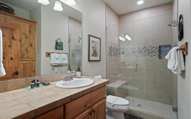 Vine Maple-Golf View-5Br/4.5Ba