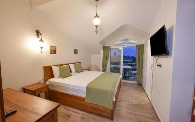 Infinity Ruby Hotel
