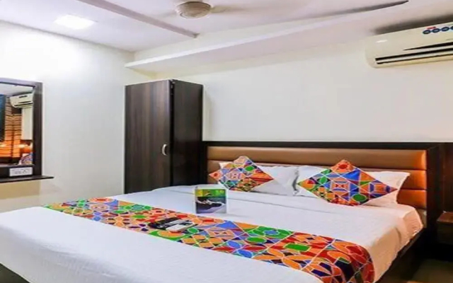 FabHotel Galaxy Suite Chembur