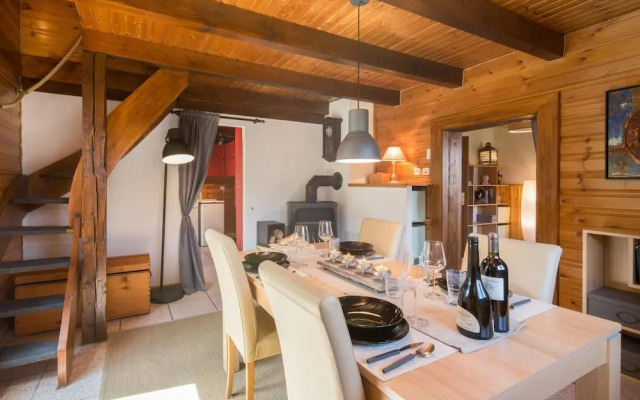 Cozy Mountain Getaway Chalet les Marmottes