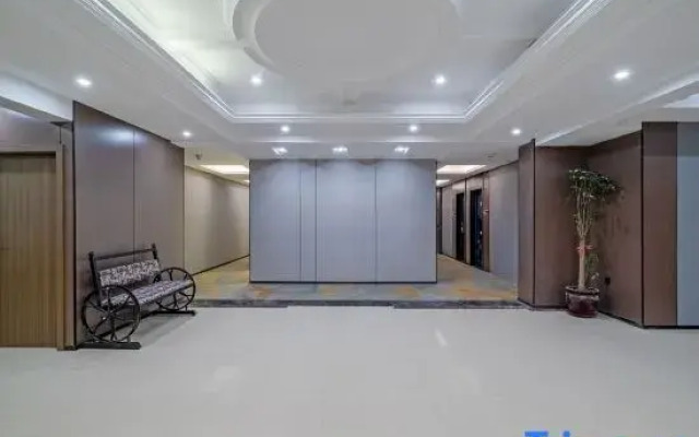 Taizhou Chaoran Pavilion Hotel