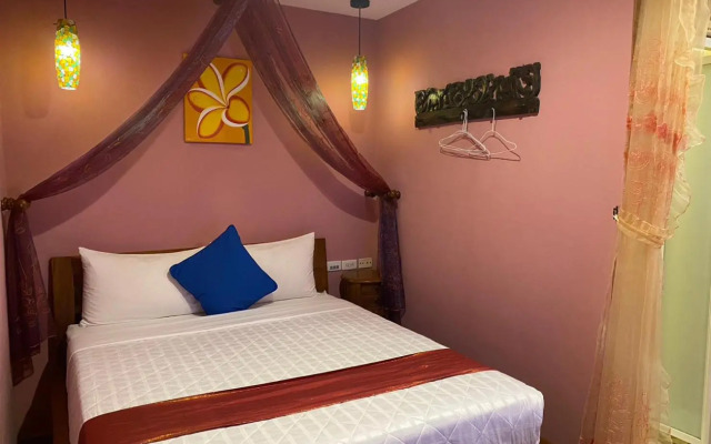 Sin Sin Hotel I