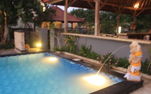 Hokita Homestay – Pool – Lembongan Island