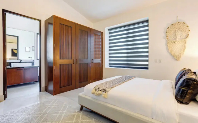 El Tigre Mariposa Villas