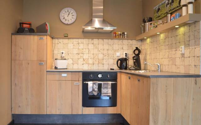 Cozy Apartment in Roasting near Belgian Border