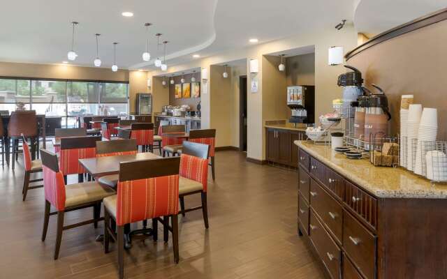 Comfort Suites Ontario Airport Convention Center