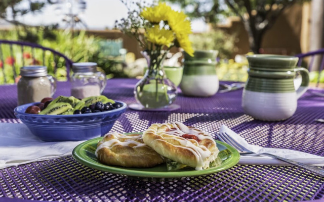 Bobcat Inn Bed and Breakfast