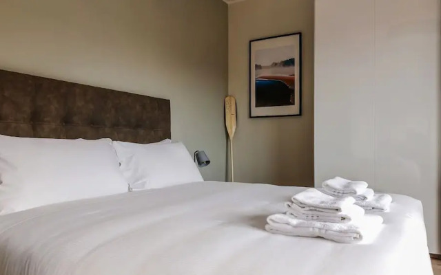 Mi-brgz1c4 Bergonzoli Place - Bilo B - Canoe