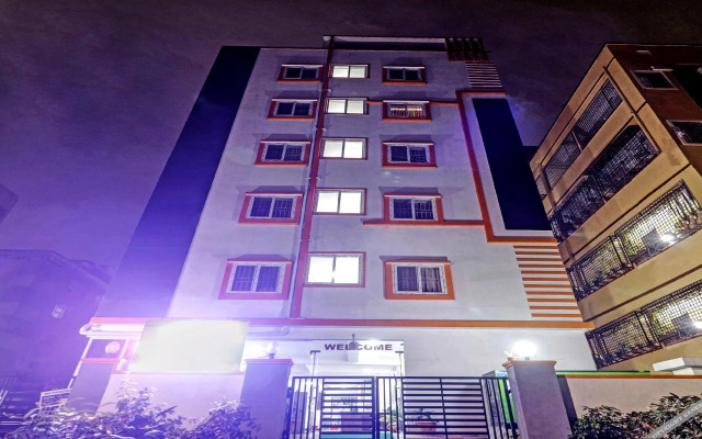 Itsy By Treebo - Royal Galaxy Kukatpally