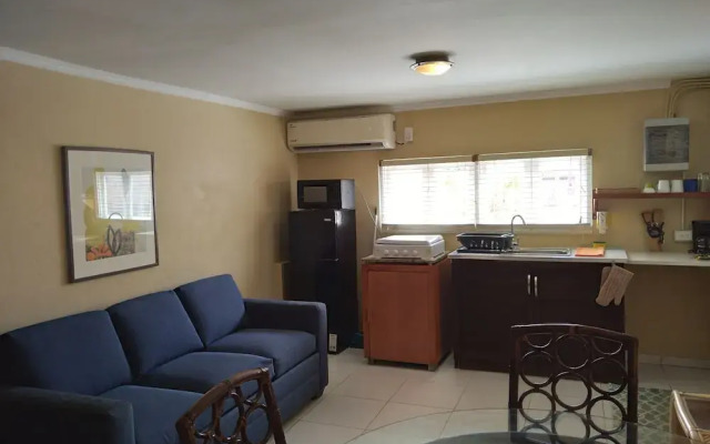 Maria Mulata Apartments