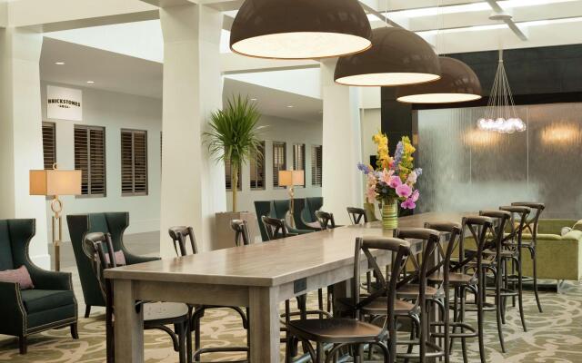 Embassy Suites by Hilton Charlotte Ayrsley