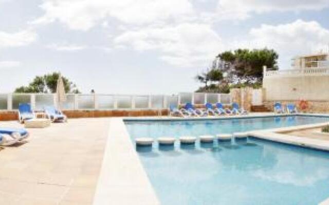Apartamentos Cala Figuera