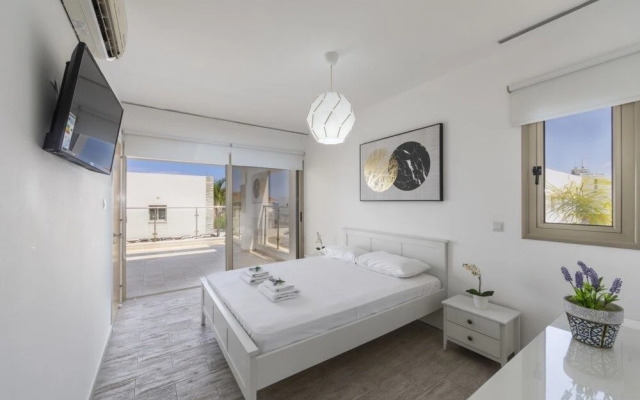 Protaras Sunrise Beach Villa