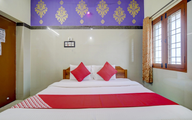 Green Park by OYO Rooms