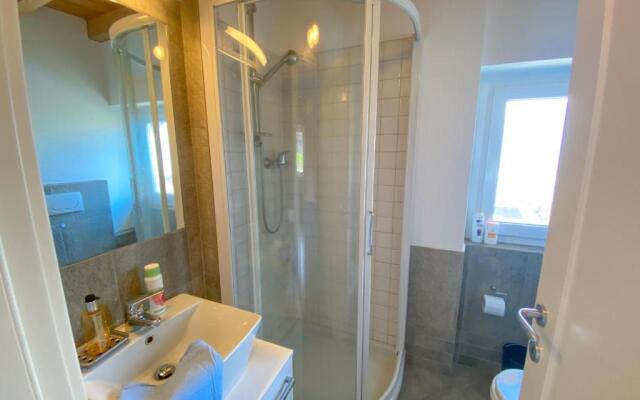 Bellavista II Panorama Ferienwohnung mit Pool OG DG