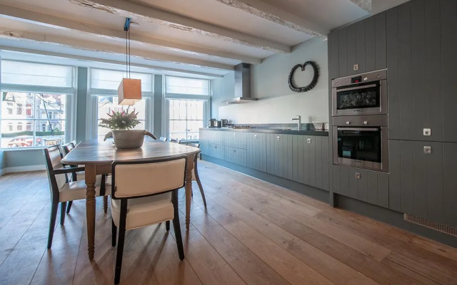 Short Stay Group Grand Singel Luxury Apartment