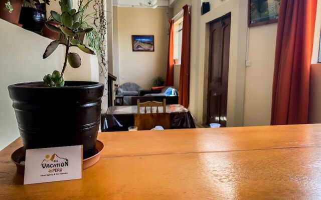 Big Vacation Hostel