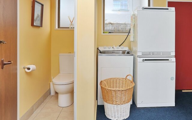 Salisbury St Villa 1