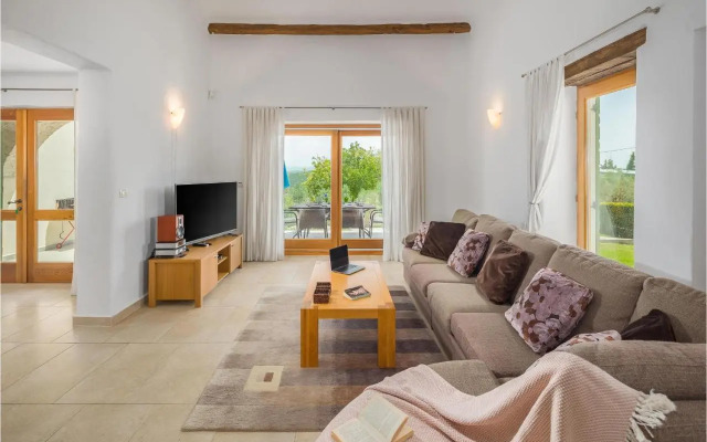 Holiday home Baredine bb IV
