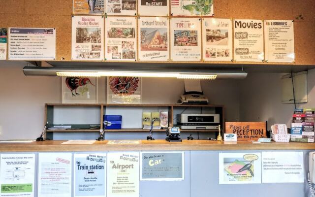 Kiwi House - Hostel