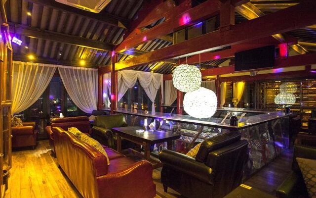 Lijiang Joyful Hotel