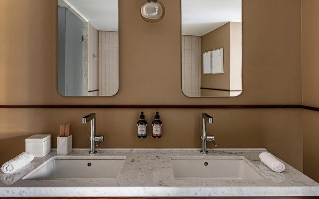 Sofitel Paris Arc de Triomphe