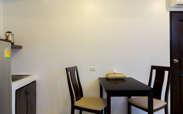 Praewa Villas Naiyang Phuket