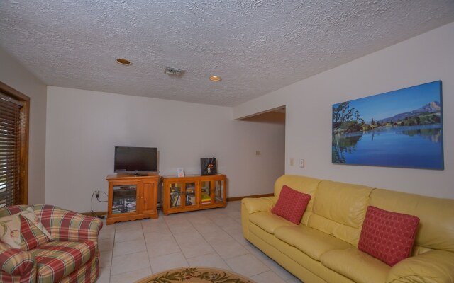 Majestic View 3 Bedroom Townhome