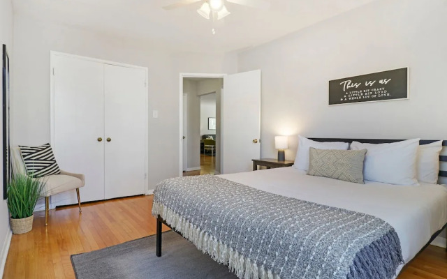 2BR Modern & Comfy Apt in Rogers Park
