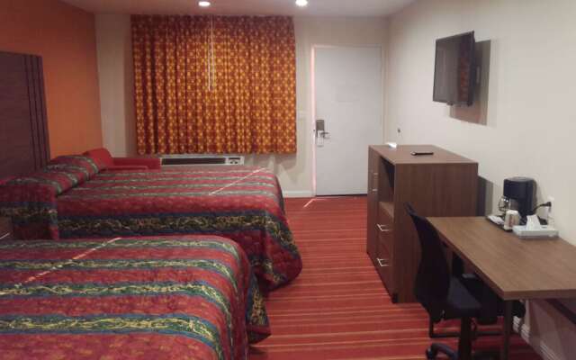 Days Inn by Wyndham Hemet