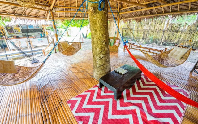 Bamboo Hostel Palawan