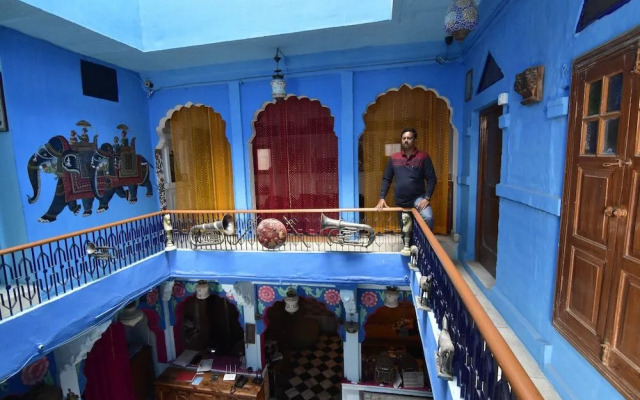Pushp Guest House
