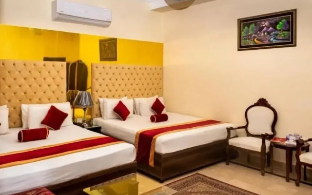 Rose Palace Hotel