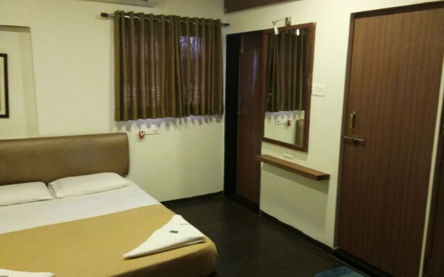 Royal Baga Residency