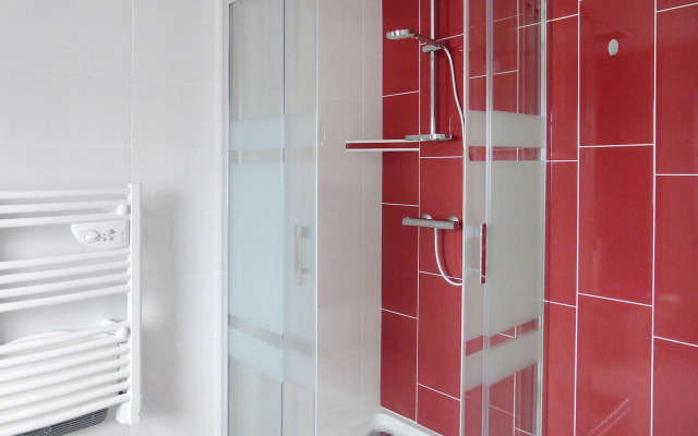 House in Saint-quay Near 7 Beaches