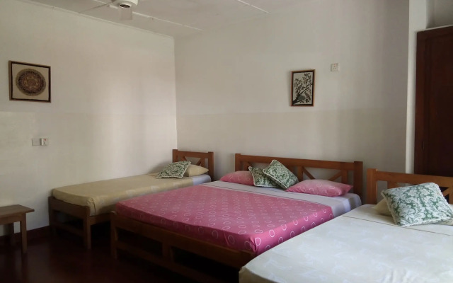 Hotel Mango Garden