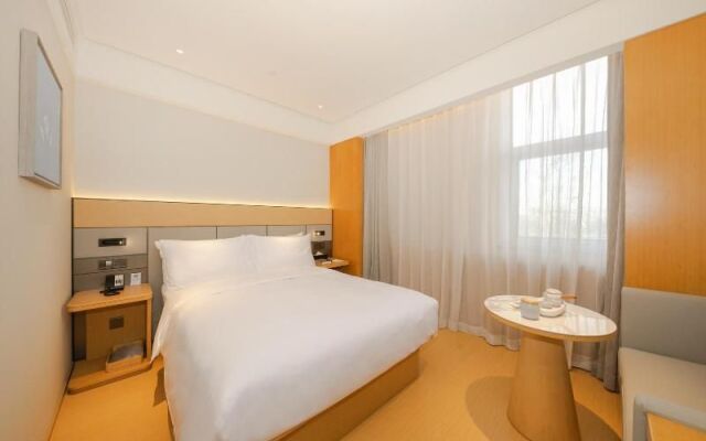 Ji Hotel(Chaoyang North Road, Communication Univer