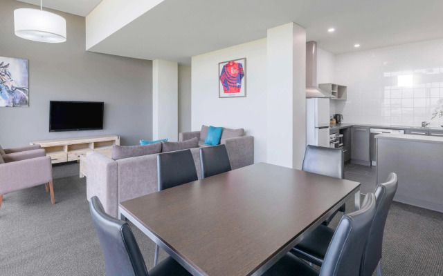 Mantra Melbourne Melton