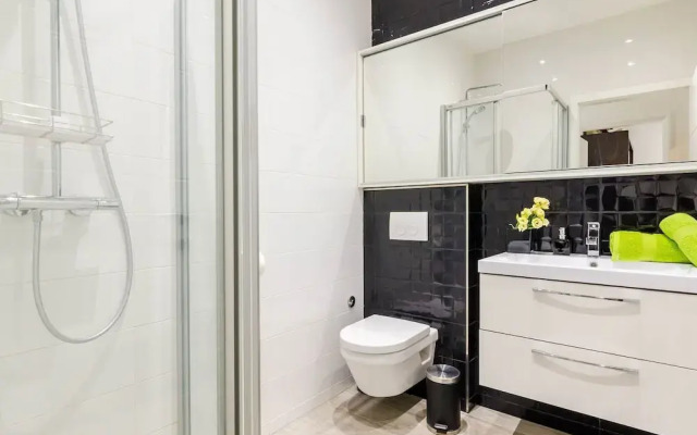 Villa Tranquility Nest Beniva - Three-bedroom Villa With Swimming Pool and Partial Sea View